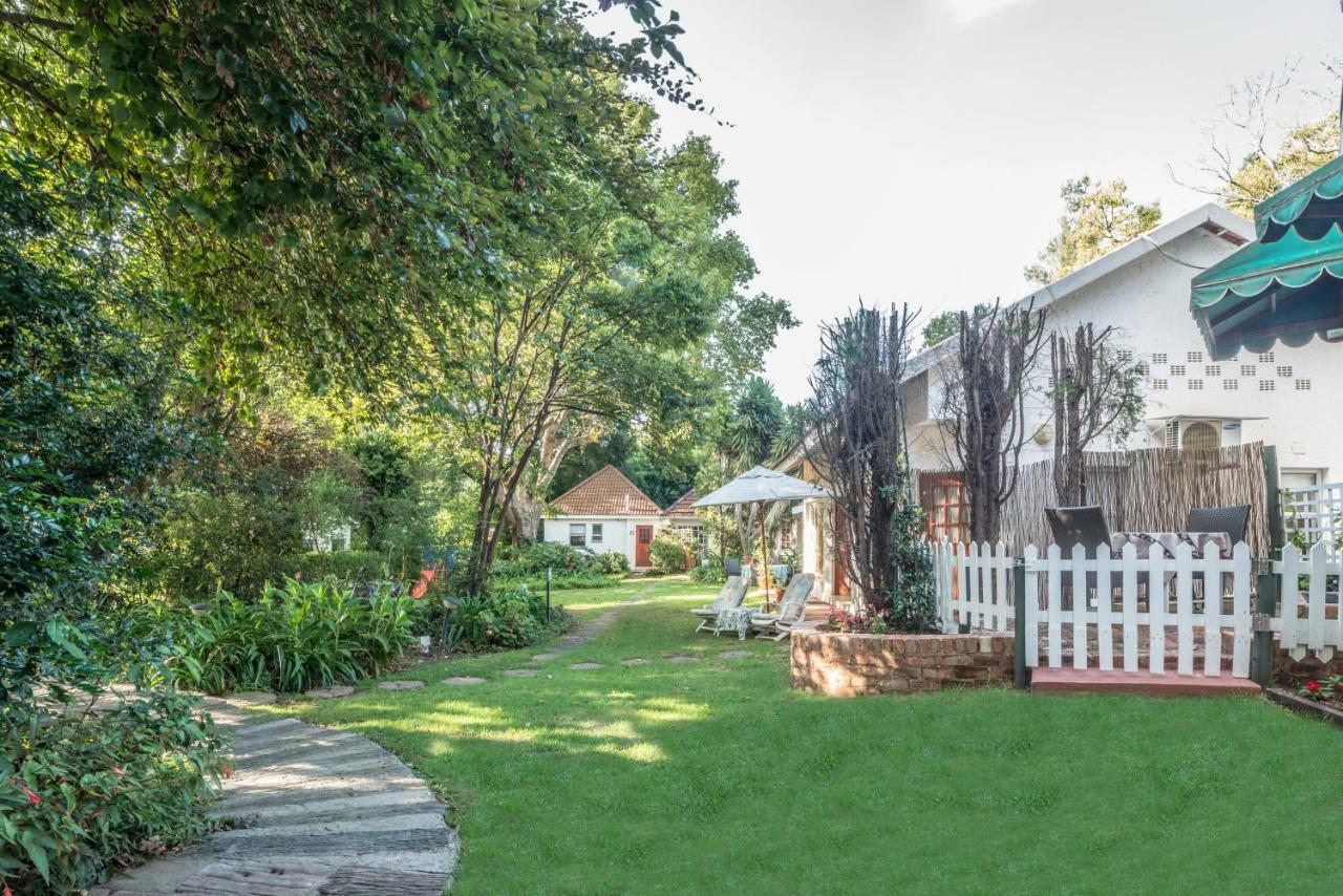 Garden Place Guest Houses Joanesburgo Exterior foto